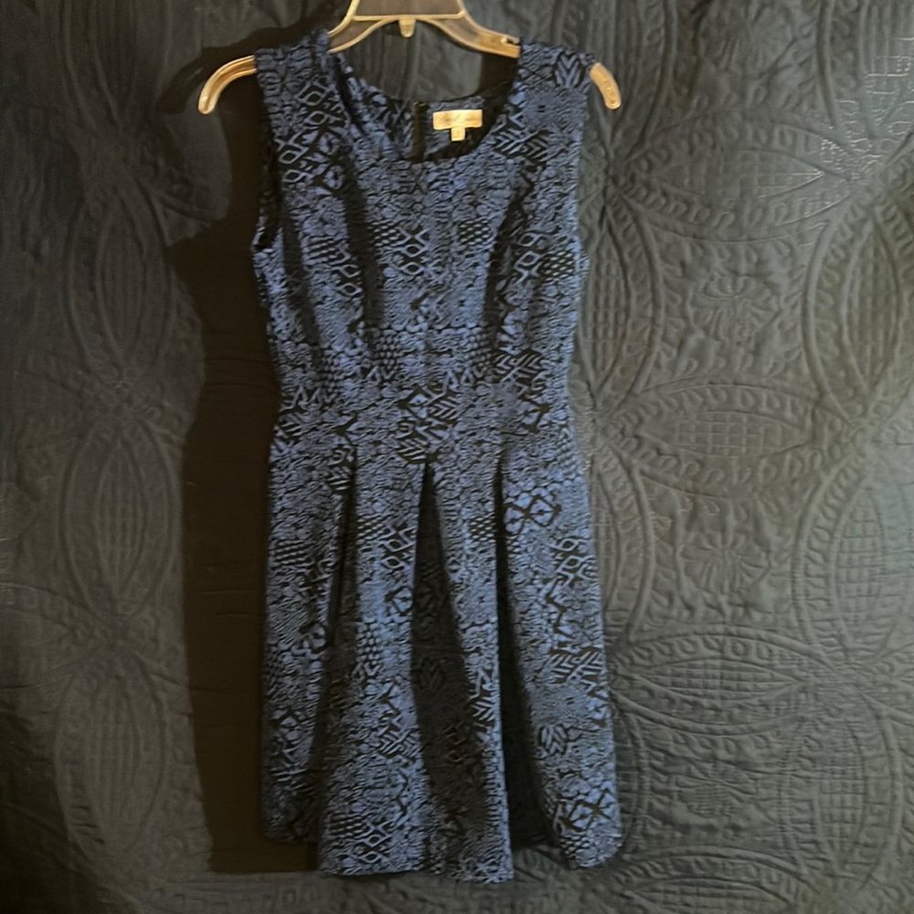 EMERALD SUNDAE size small Blue And black dress never worn lined made in Vietnam